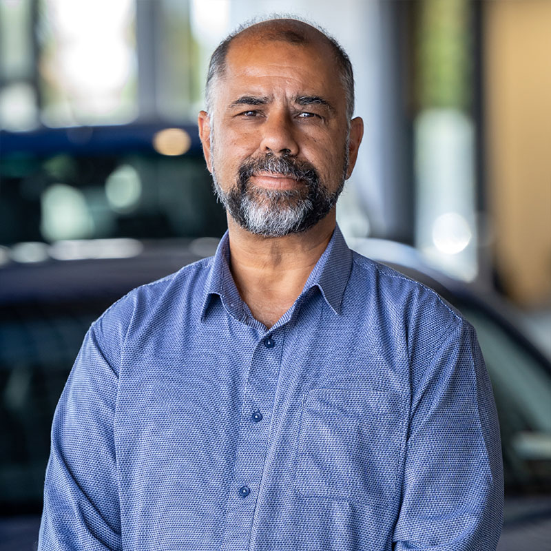 Raj-Manilal800x800